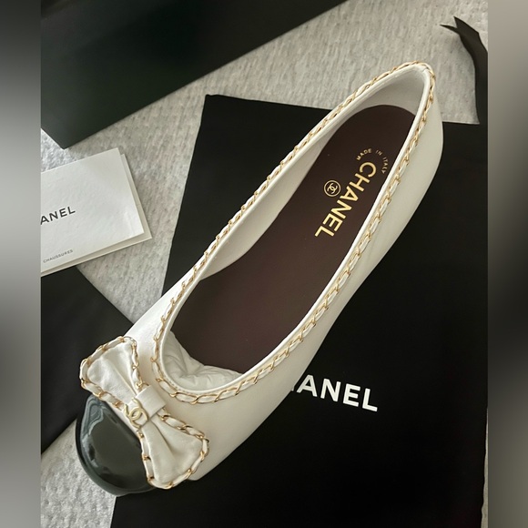 ❗️SOLD❗️Chanel flats - Picture 3 of 5